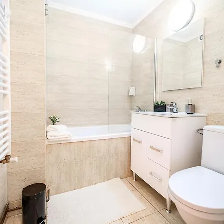 Cozy Chr 1 - By Openhouse Apartmán *