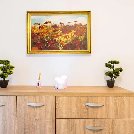 Cozy Chr 1 - By Openhouse Apartmán *