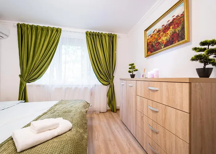 Cozy Chr 1 - By Openhouse